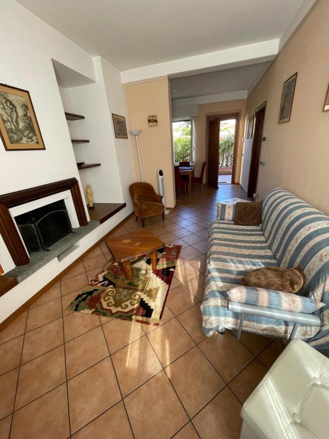 Апартаменти La Casa Dei Sogni Інтра Екстер'єр фото